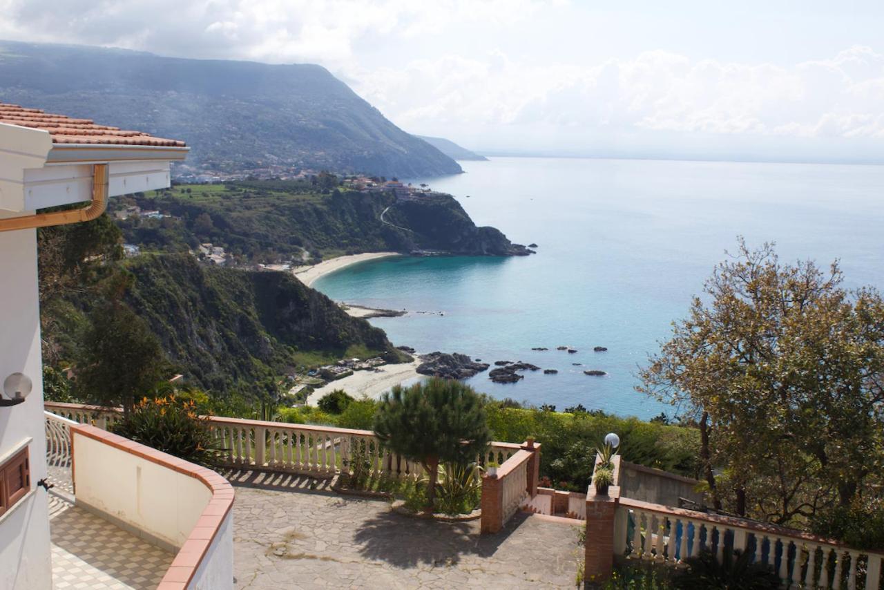 Villamargherita Capo Vaticano Extérieur photo